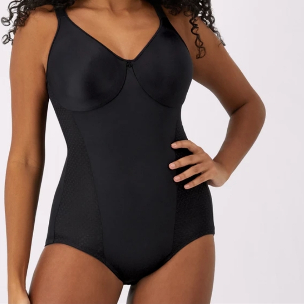 Bali Women's Passion for Comfort Black Minimizer Bodysuit Shaper  DF1009 42DD